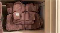 5 towel and 2 Hand towel bundle
