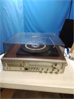 Lloyd's AM FM 8-track with turntable stereo very