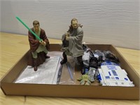 Star Wars figures and misc. lot.