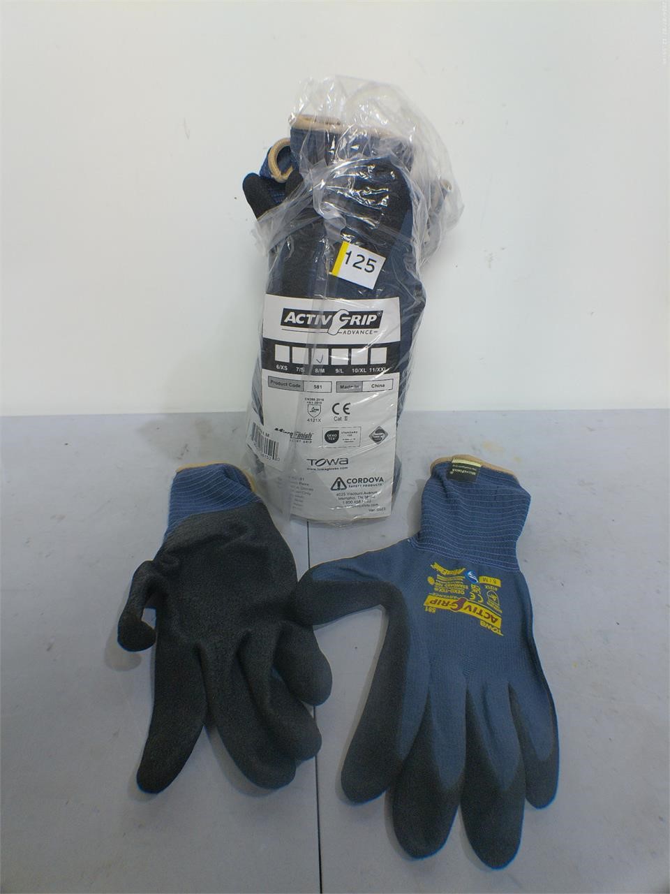 10pk 8mil ActivGrip Gloves Medium