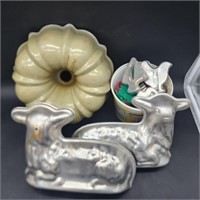 Cookie Cutters & Cake Pans