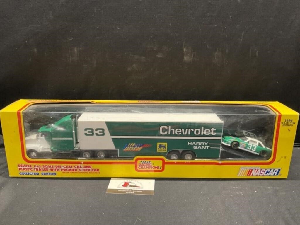 Racing Champions Chevrolet Truck and Trailer