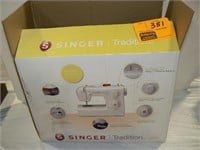 SINGER "TRADITION" SEWING MACHINE