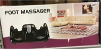 Shiatsu foot massager w/ remote