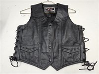 Sz. Small Leather Riding Vest