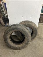 P235 / 75R15 tires held air when taken off rim