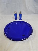 Hazel Atlas Cobalt Blue Shakers, Footed Plate