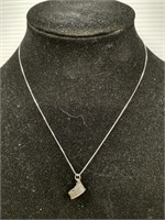 Sterling silver Roman Colosseum pendant necklace