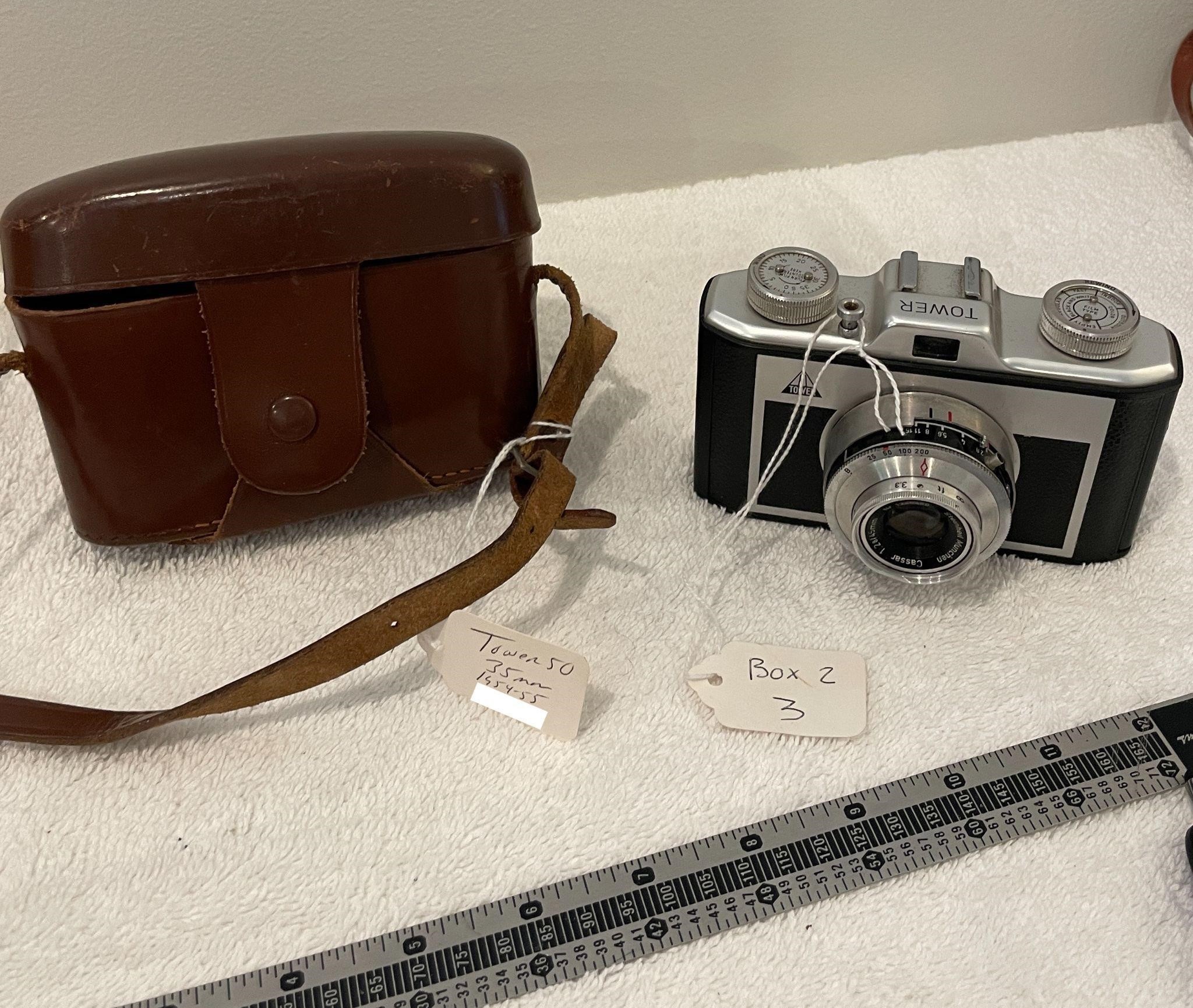 Encore Hollywood 1940s camera w/Tower 50 case