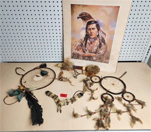 Native American Decor/Necklace