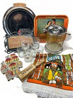 Collection of vintage bar ware & accessories