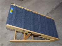 Alalacpy Adjustable Pet Ramp w/Carry Handle