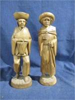 wooden carved statues