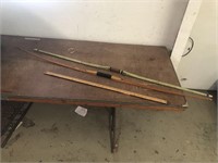 LOT OF 2 BOWS