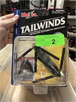 MAISTO TAILWINDS DIECAST HELICOPTER