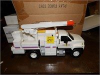 Playforce Toys Bucket Truck