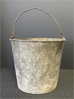 Galvanized metal bucket/pail