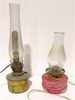 (2) Hurricane Style Electirc Lamps