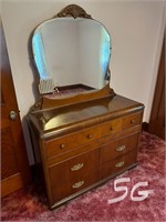 Nice vintage chest of drawers with mirror
