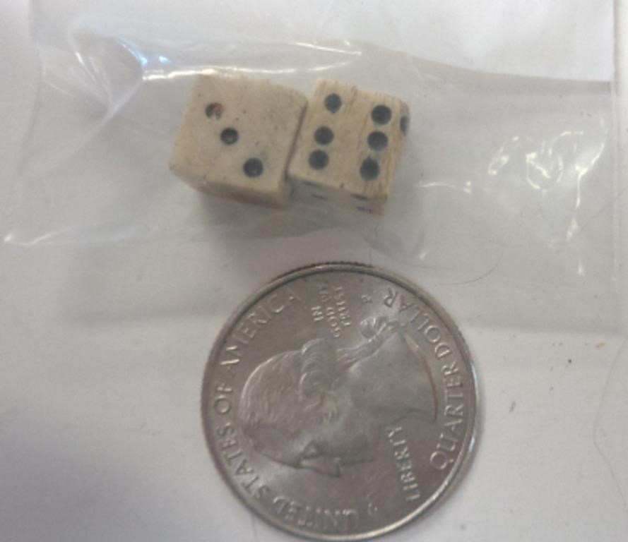 1800'S HANDMADE BONE DICE