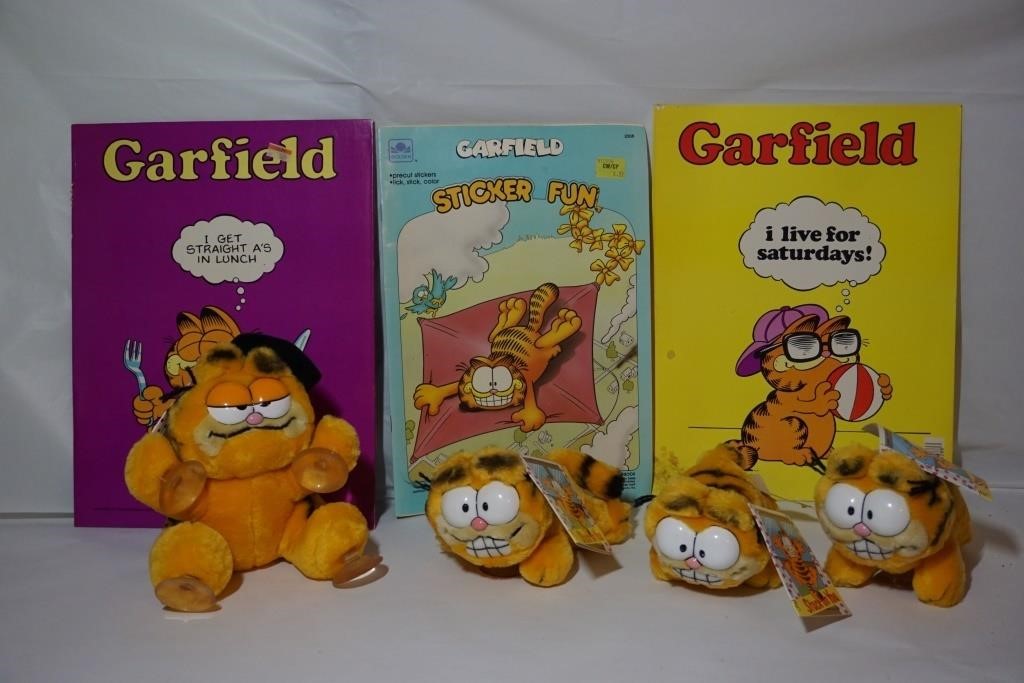 Vintage Garfield Window Stuffed Animals