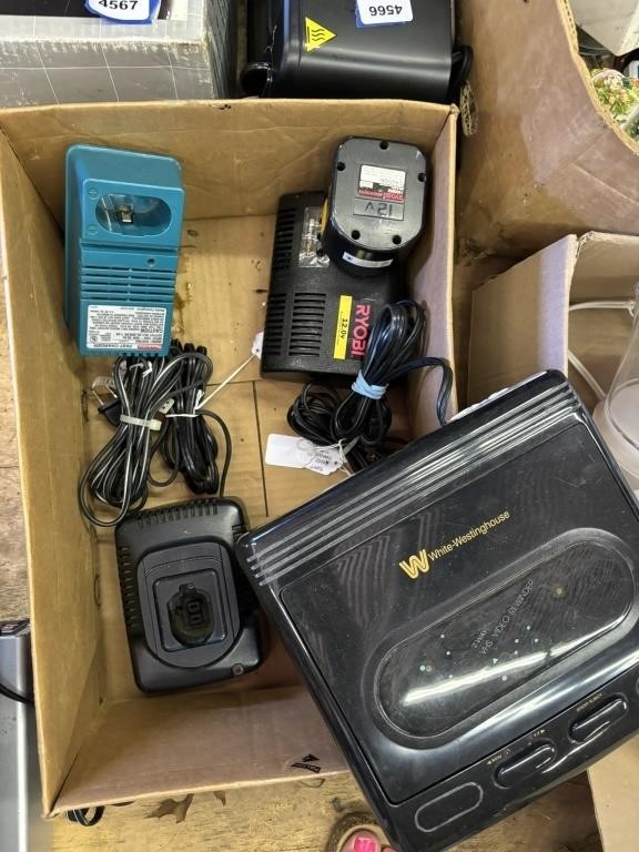 3 battery chargers, all works makita, dewalt, ryob