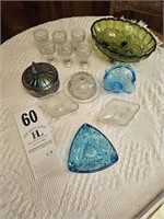 Glassware - candy dish, fruit bowl, etc. w/ tote