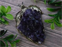 AMETHYST PENDANT WITH INTRICATE TOOLING VINTAGE AN