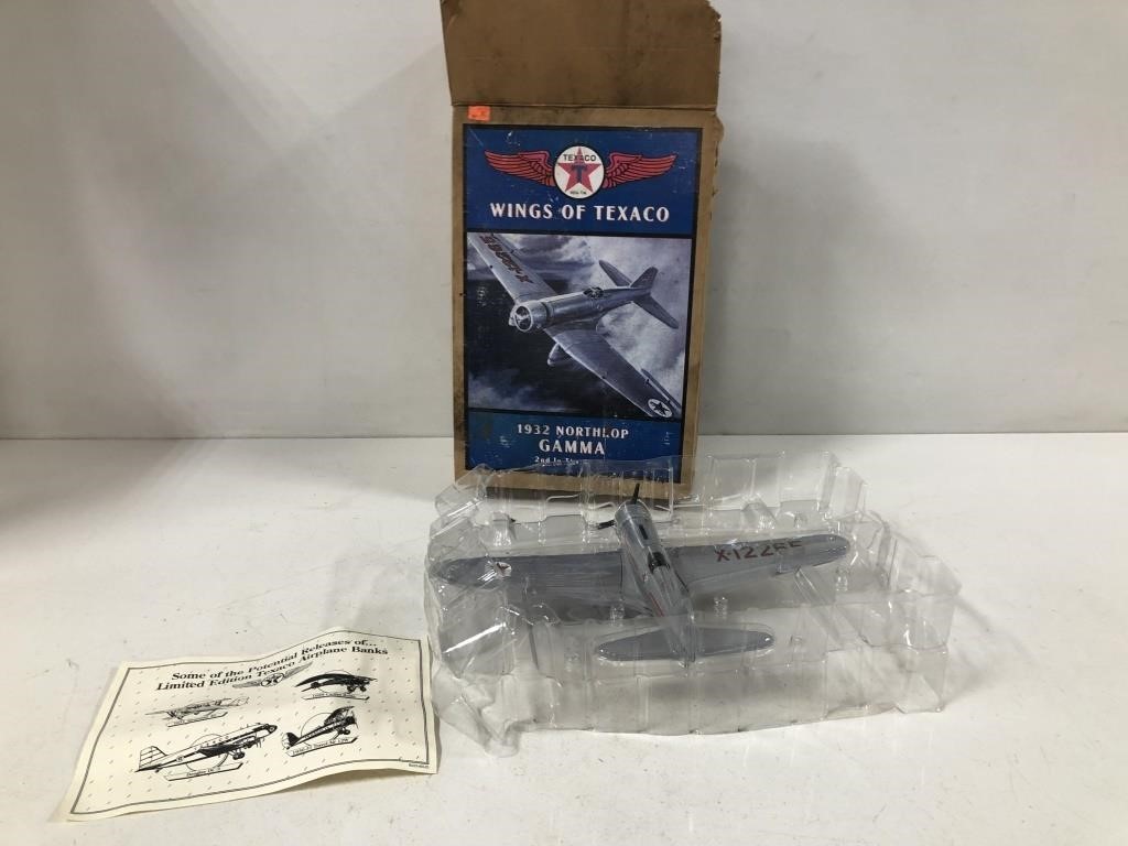 TEXACO 1932 NORTHLOP GAMMA DIECAST AIRPLANE