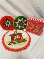 Christmas quilted frames and tin