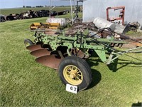 John Deere 3-Bottom Plow