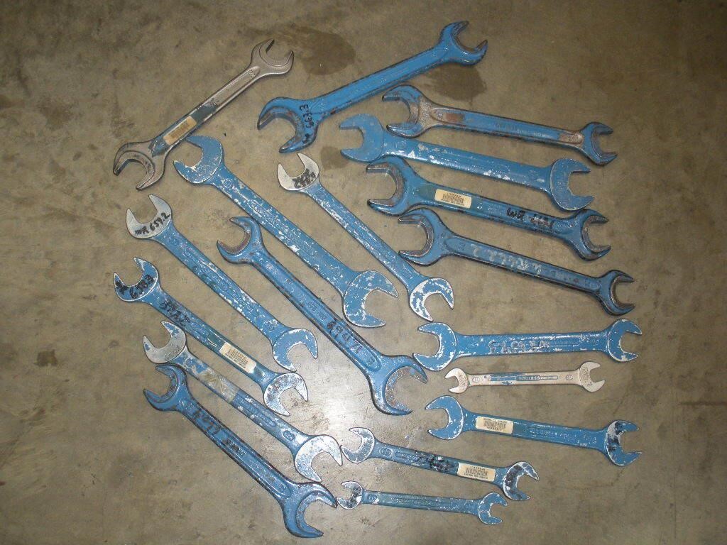 Open End Wrenches - largest 32mm