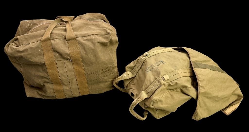 WWII Aviators kit bag AN6505-1 along with