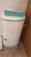 Janibell Akord diaper disposal system and liners