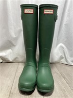 Hunter Ladies Rain Boots Size 6