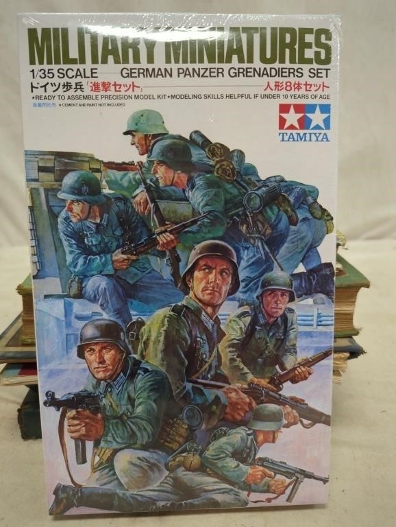 military model kit