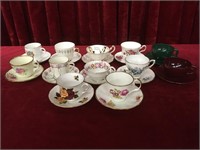 12 Tea Cup & Saucer Sets