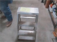 Aluminum step ladder,