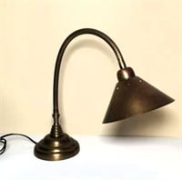 Metal Gooseneck Lamp
