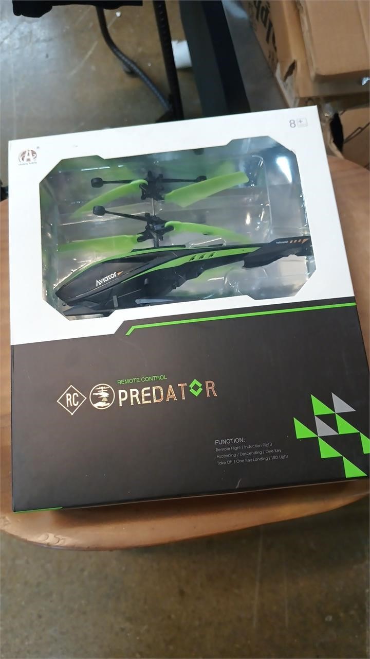 PREDATOR HELICOPTER WITH REMOTE CONTROL