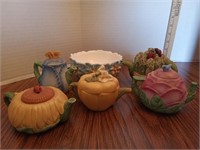Decorative floral accented tea pots & dish