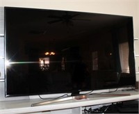 Samsung 75" Flat Screen TV on Stand