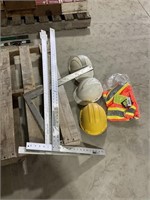Drywall T Squares and Mudding Tools