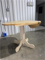 41" Round Table