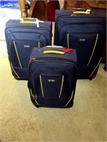 Chaps Luggage Set