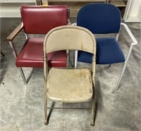 Metal Folding Chair and Fabric Lined Office