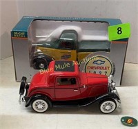 1937 Die Cast Chevy bank 1:25 scale in box & 1932