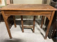 Small Vintage Table with 2 Leaves