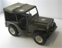 Vintage metal Tonka Jeep. Measures 10" long.