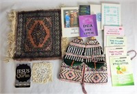 Muslim Praying Rug with Booklets